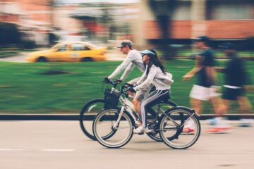 Twoje Odkrywanie Miasta: Wypożyczalnia Rowerów w Warszawie